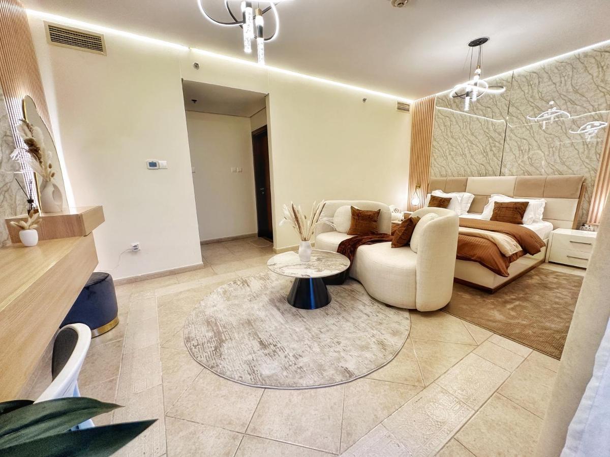 Life Above Clouds Apartamento Dubai Exterior foto