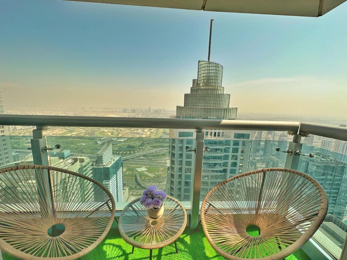 Life Above Clouds Apartamento Dubai Exterior foto