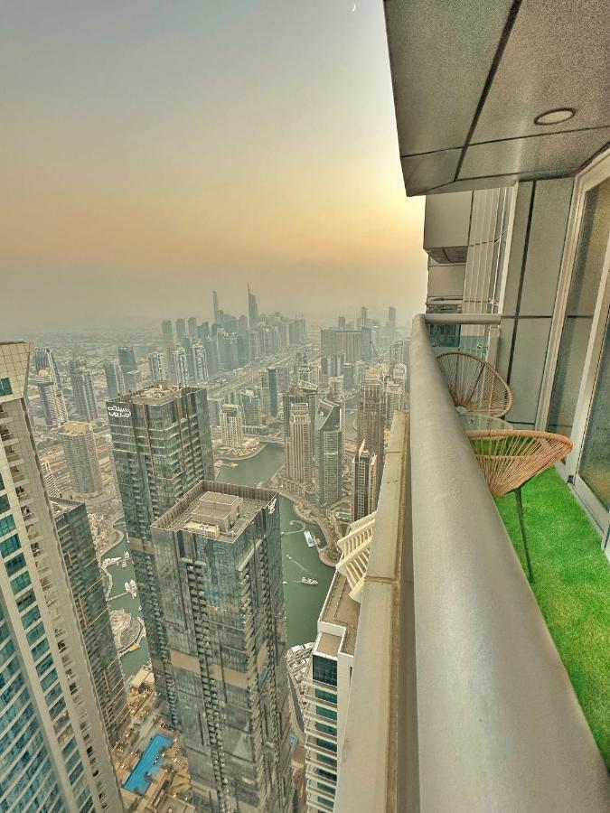 Life Above Clouds Apartamento Dubai Exterior foto