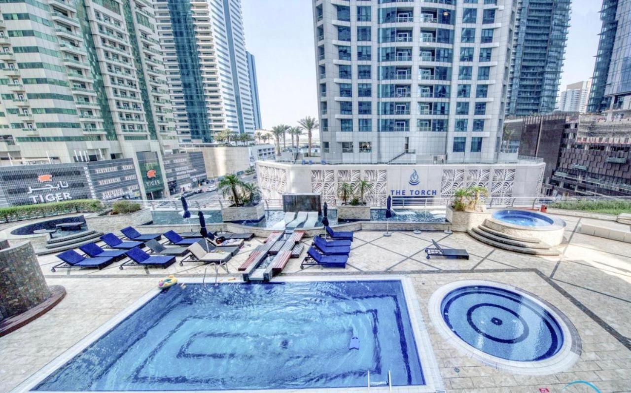 Life Above Clouds Apartamento Dubai Exterior foto